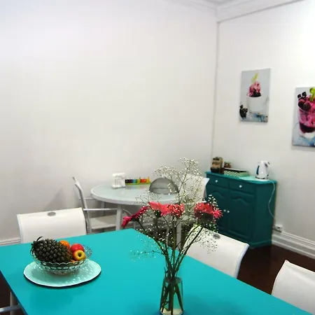1Ofushostel B&B Hostal