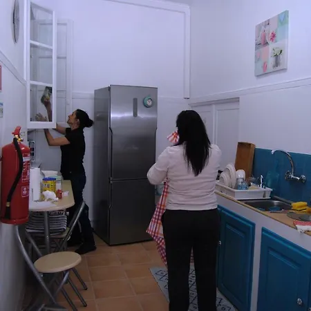 1Ofushostel B&B *