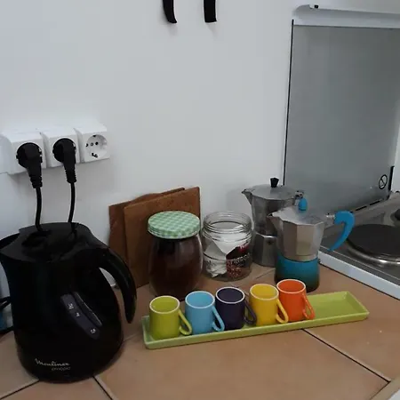 Hostal 1Ofushostel B&B Ponta Delgada